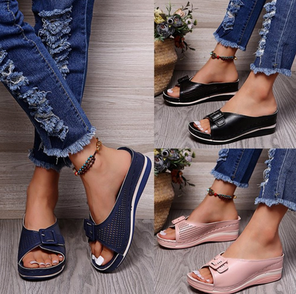 Soft Footbed Arch-Support Leather Sandals